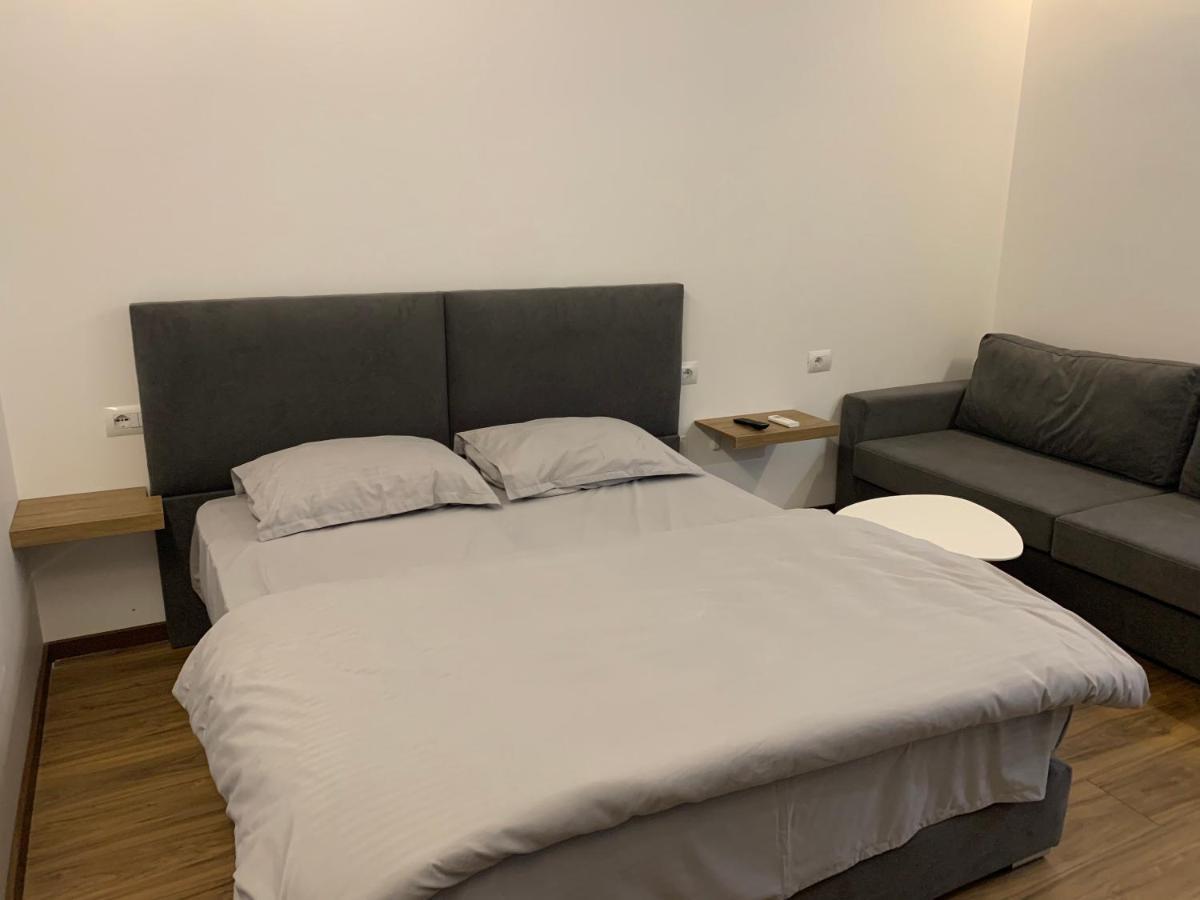 Vila Topciu Pogradec Kültér fotó